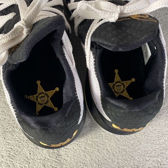 Nike LeBron 17 Low ‘Metallic Gold’ LeBron 17 Size 11 - Picture 8 of 10